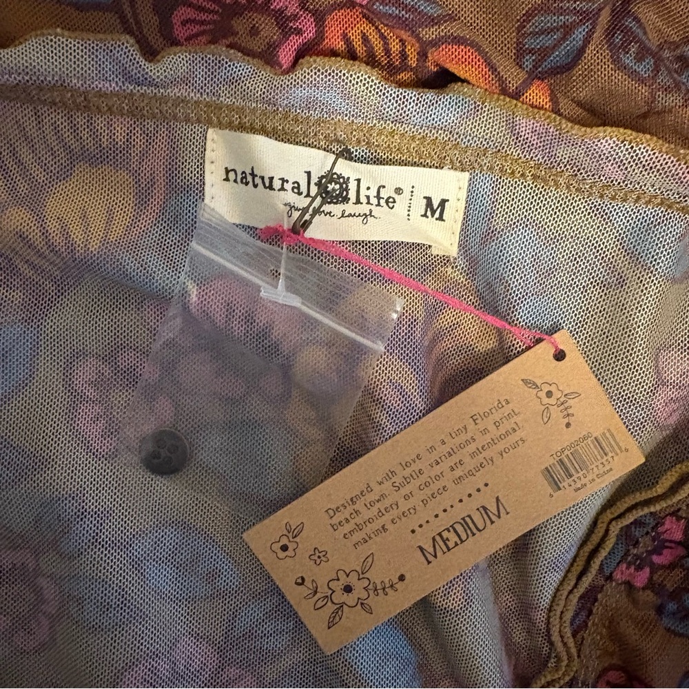 Natural Life Florence Mesh Top in Woodcut Floral Bronze - Picture 6 of 8